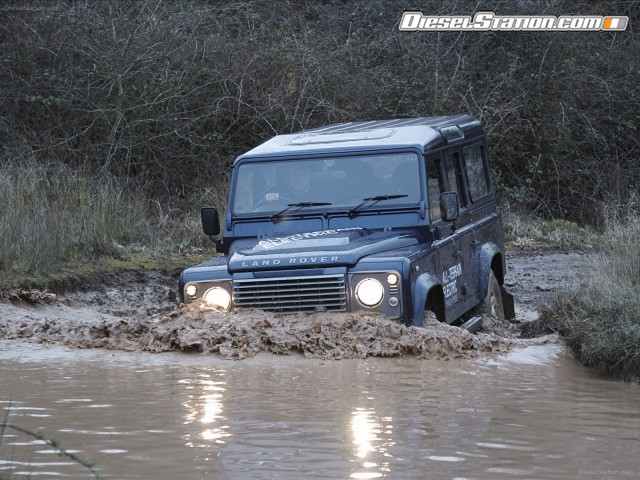 Land Rover Defender Electric Concept 2013 Picture #4 Land Rover Defender Electric Concept 2013 Picture #4